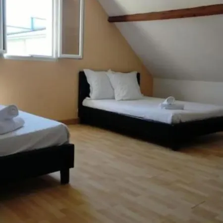 Holiday home Kindia Au Mans Maison 7pers, 3km Circuit Des 24h Arnage